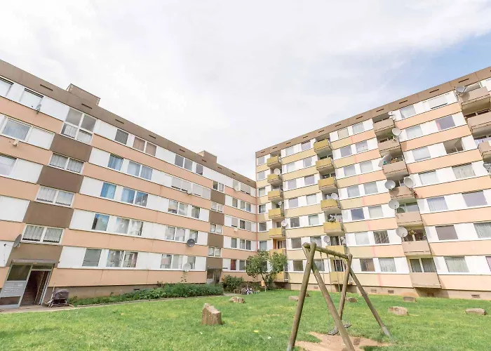 Fully Equipped With Balcony Apartmán Dormagen